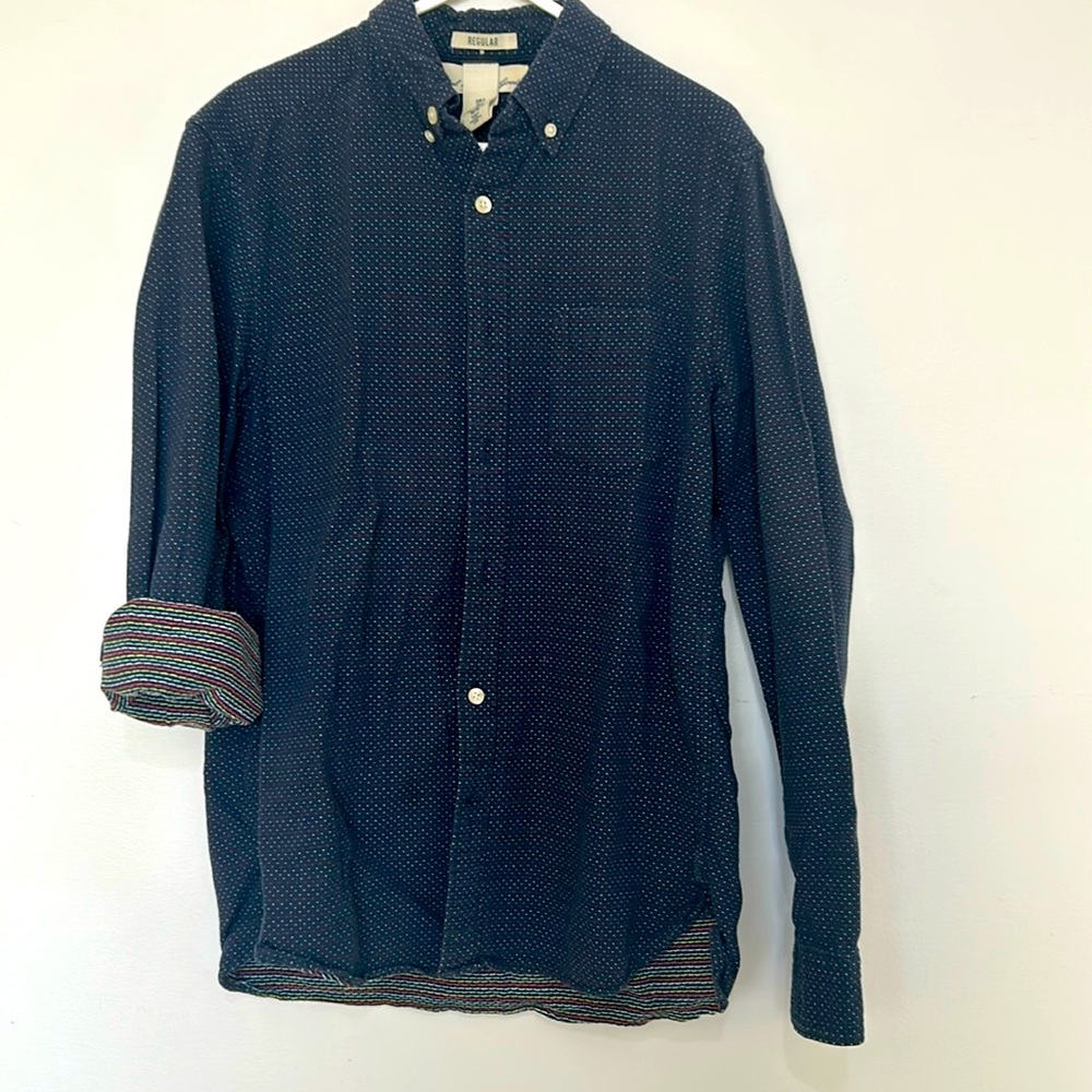 Label of Graded Goods button down shirt